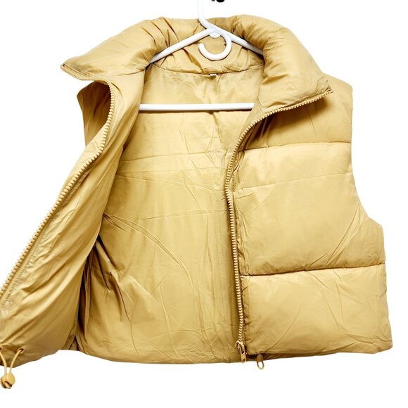 Womens Beige Puffer Vest With Zipper  Adjustable Drawstrings Size M Lightweight - Picture 4 of 10